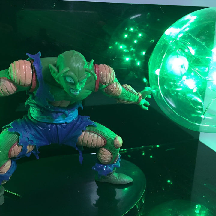 Lampe Dragon Ball Z Piccolo Sacrifice, scène légendaire